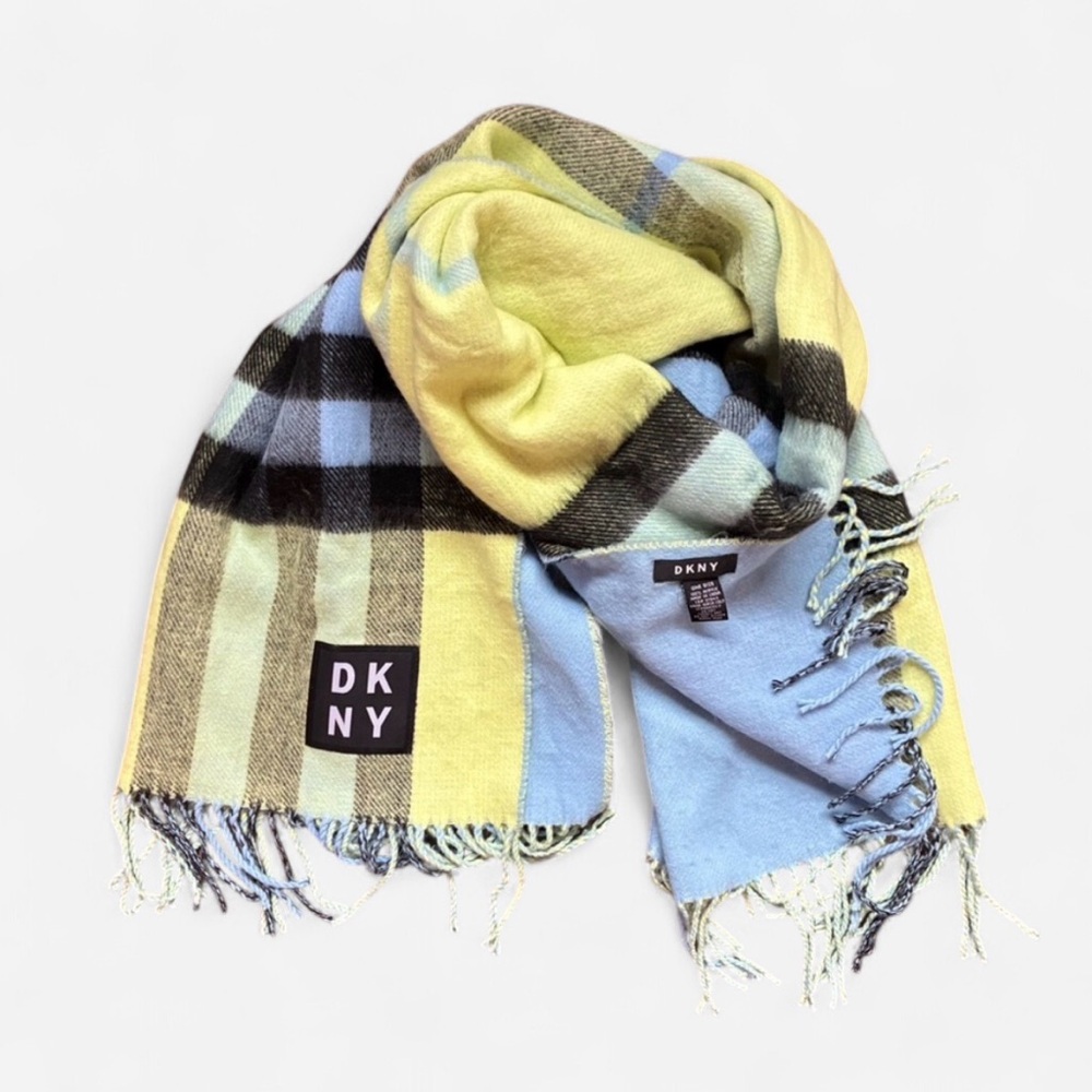 DKNY Checkered Large Scarf in Yellow and Light Blue 26x74” NWOT